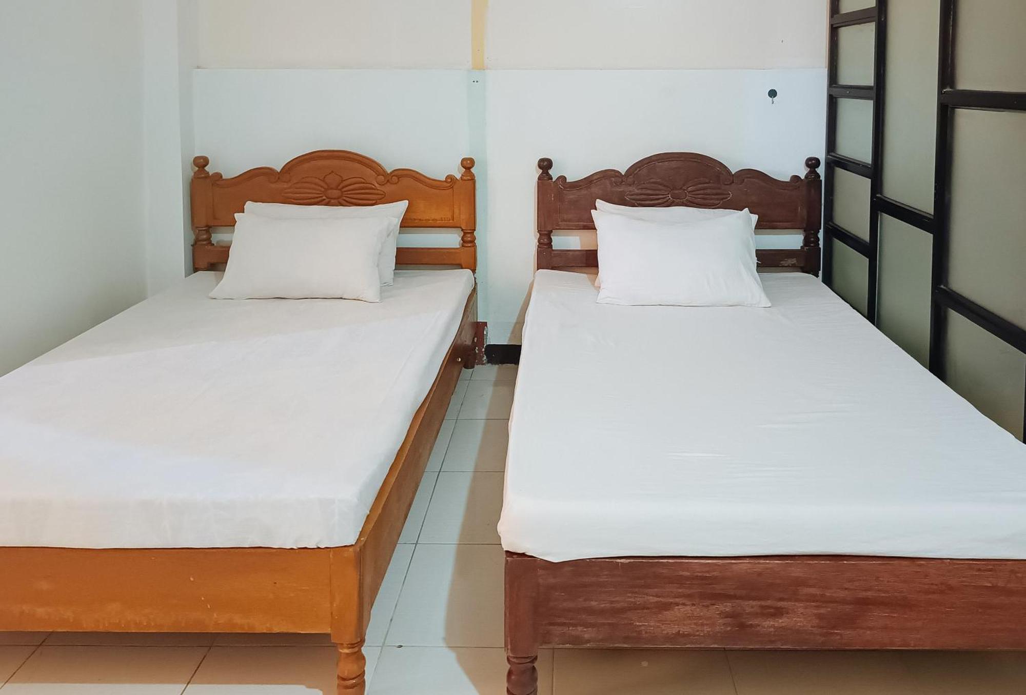 Reddoorz @ Grand Valley Hotel Junction Luna Cagayan Tagaytay City Buitenkant foto