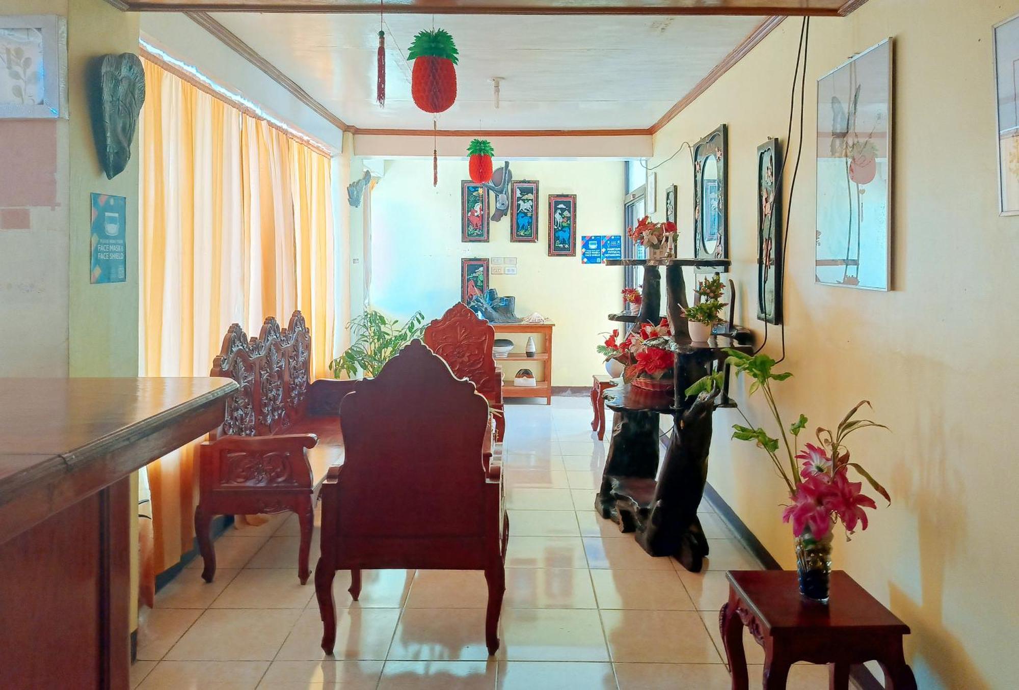Reddoorz @ Grand Valley Hotel Junction Luna Cagayan Tagaytay City Buitenkant foto